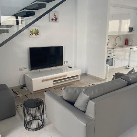 Villa With Private Pool Villamartin Dehesa de Campoamor  外观 照片